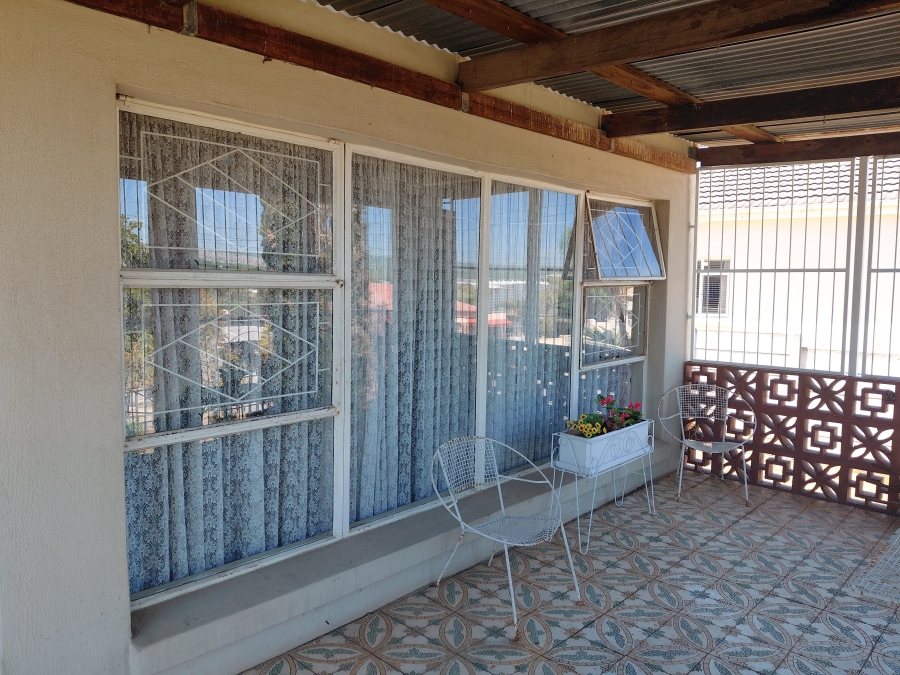 4 Bedroom Property for Sale in Van Riebeeck Hoogte Eastern Cape